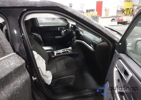 2022 Ford Explorer Xlt z USA, uszkodzony, nr VIN 1FMSK8DH1NGA35934